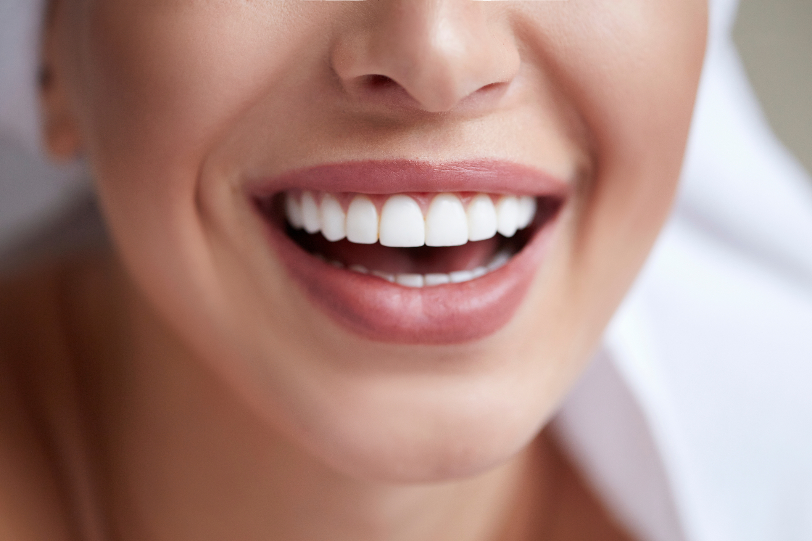 Uygulanan Estetik Diş Tedavilerinde Beklentimiz Ne Olmalıdır? | Minepol