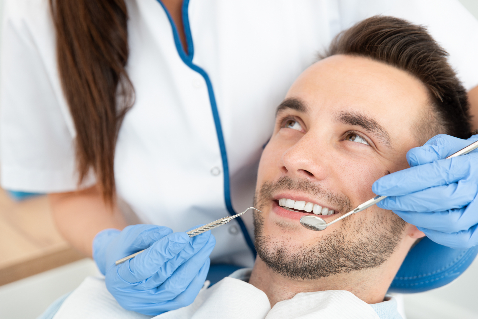 Estetik Diş Tedavilerini Kimler Yaptırabilir? Estetik Önerilmeyen Hasta Grubu Var Mıdır?  | Minepol
